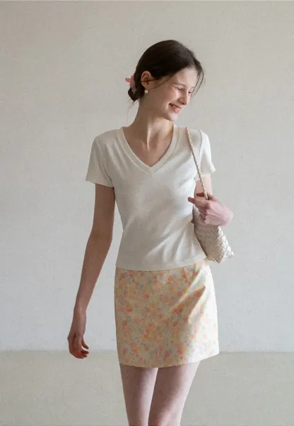 Floral Print Mini Skirt with Fitted Waist