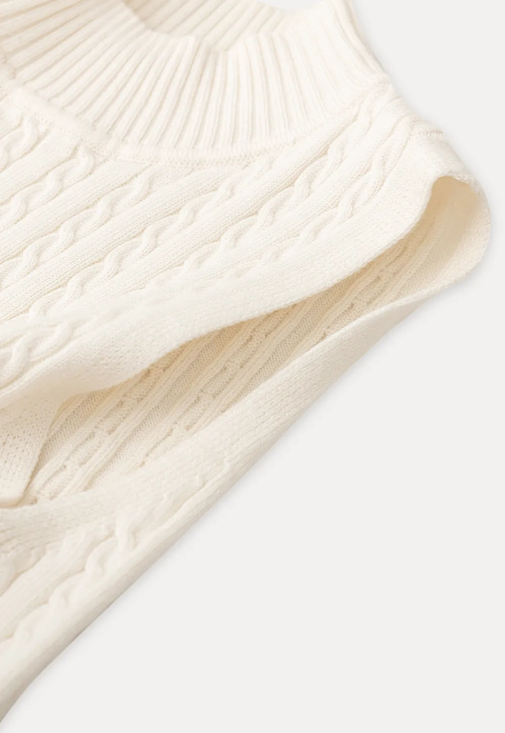 Cable Knit Sleeveless Top with High Neck Design
