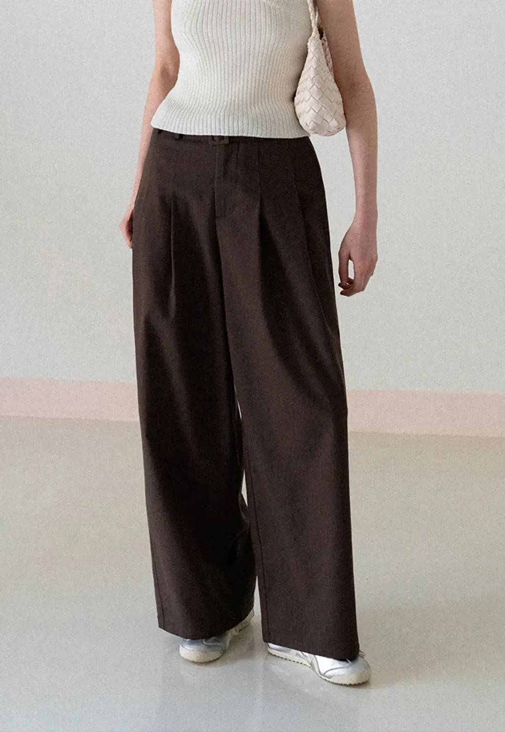 Wide Leg Pleated Casual Pants with Belt