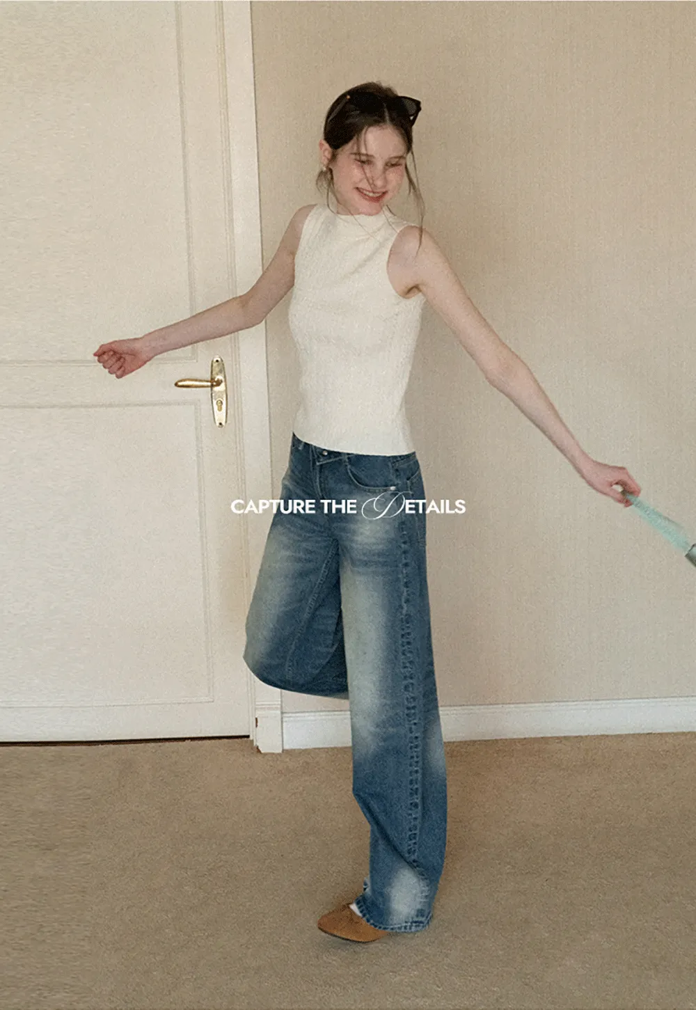 Wide leg high waist denim jeans with faded wash design