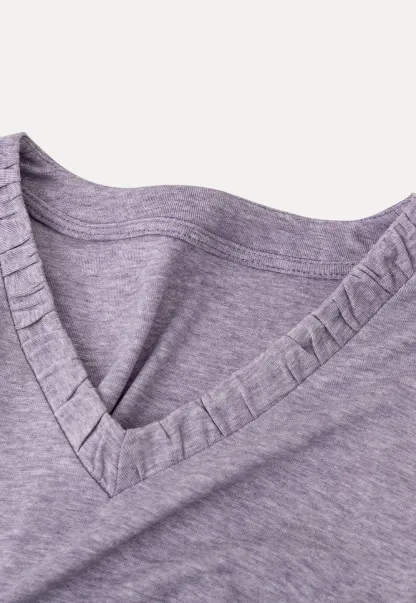 V neck short sleeve t shirt with ruffled trim