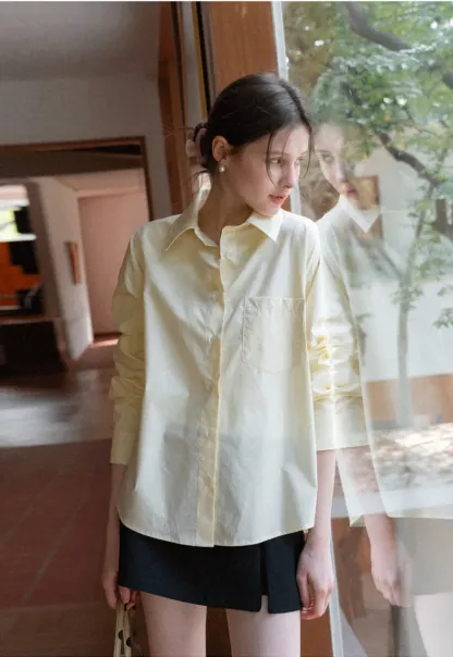 Classic button down shirt with rolled sleeves