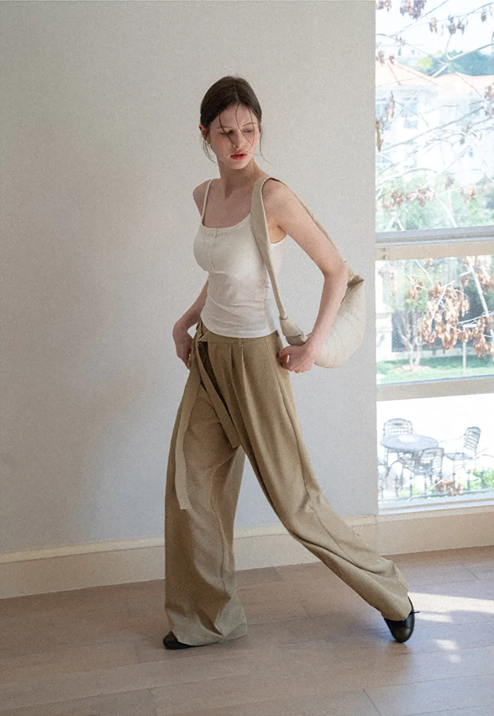 Wide leg casual pants with waist tie