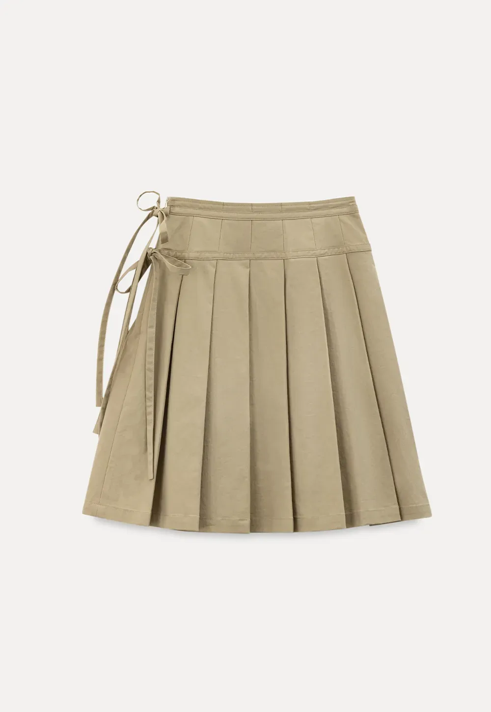 Pleated skirt with side tie waistband