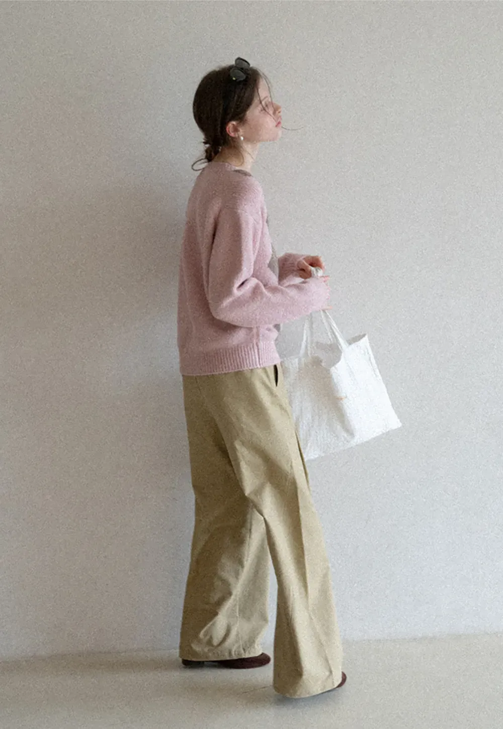 Classic diamond pattern wool knit sweater for casual wear