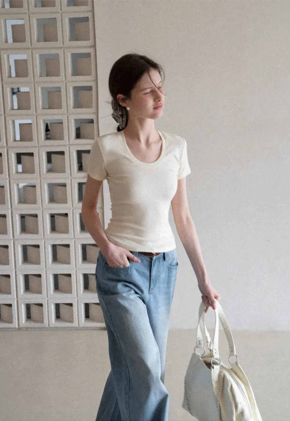 Wide leg high waist denim jeans with belt