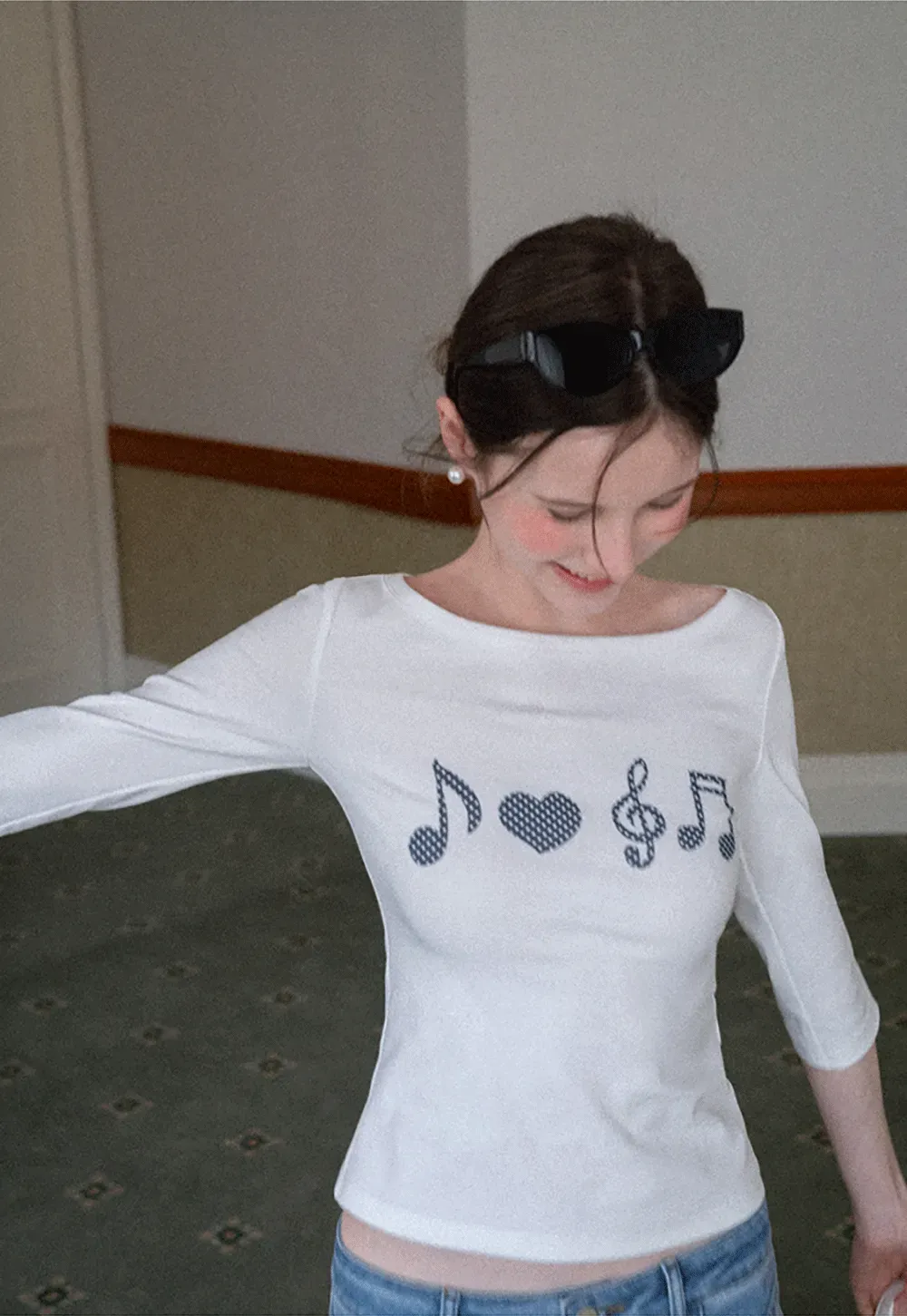 Tshirt with musical notes and heart pattern