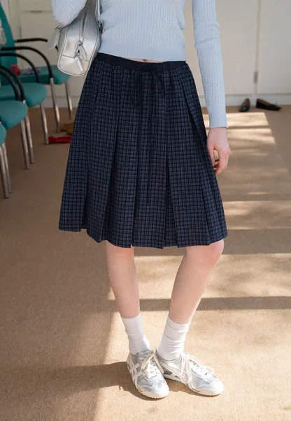 Pleated Drawstring Waist Skirt