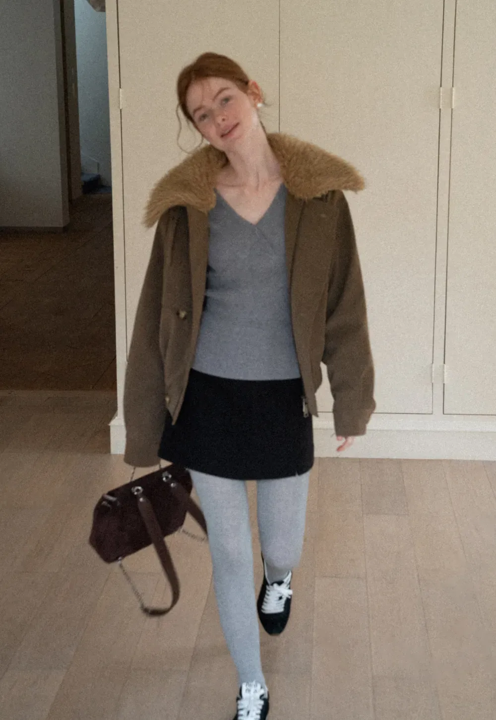 Ribbed knit sweater with round neckline long sleeves simple design