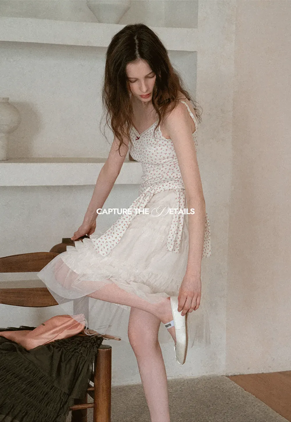 Floral Print Lace Trim V Neck Short Top