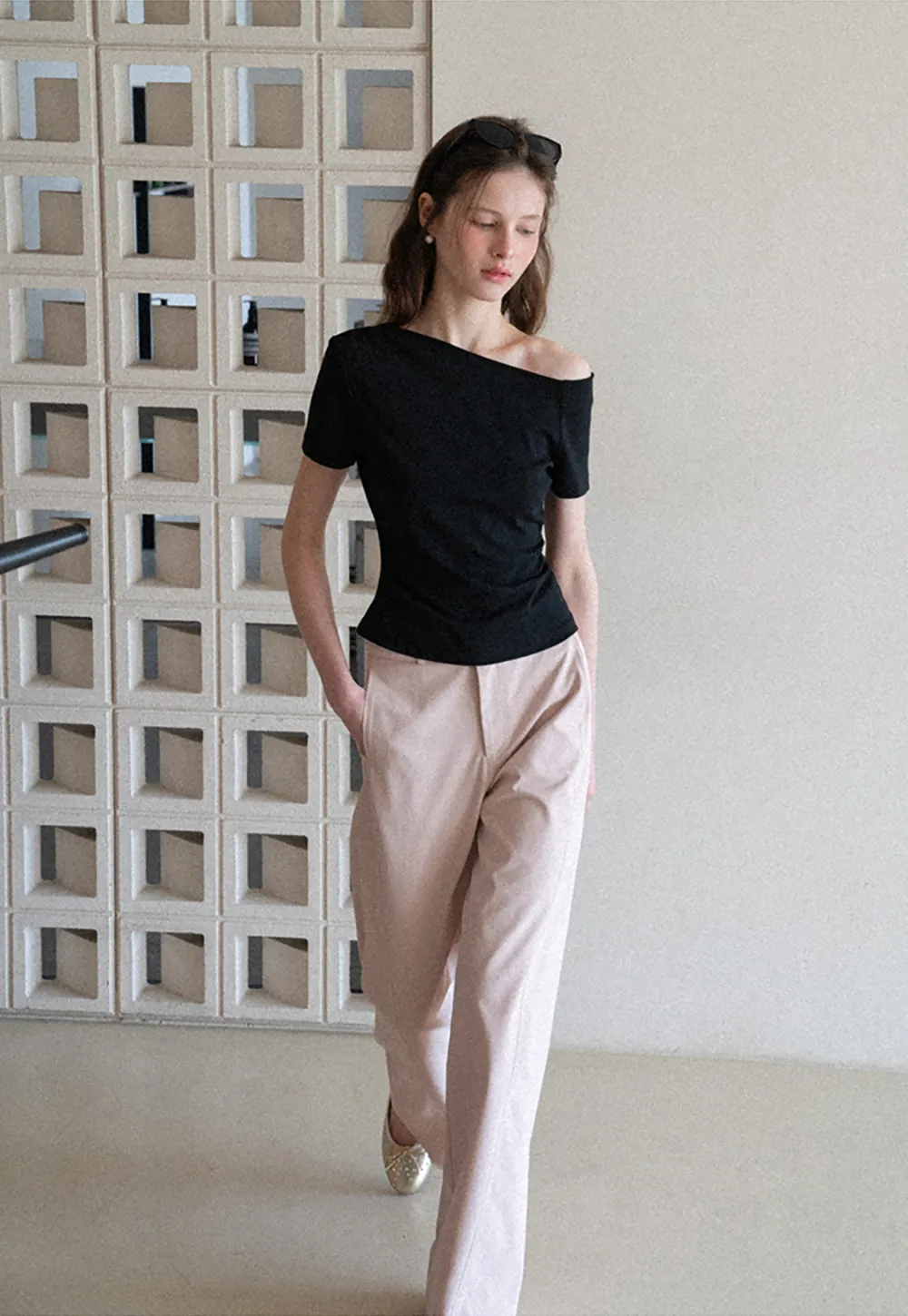 Off shoulder short sleeve fitted t shirt