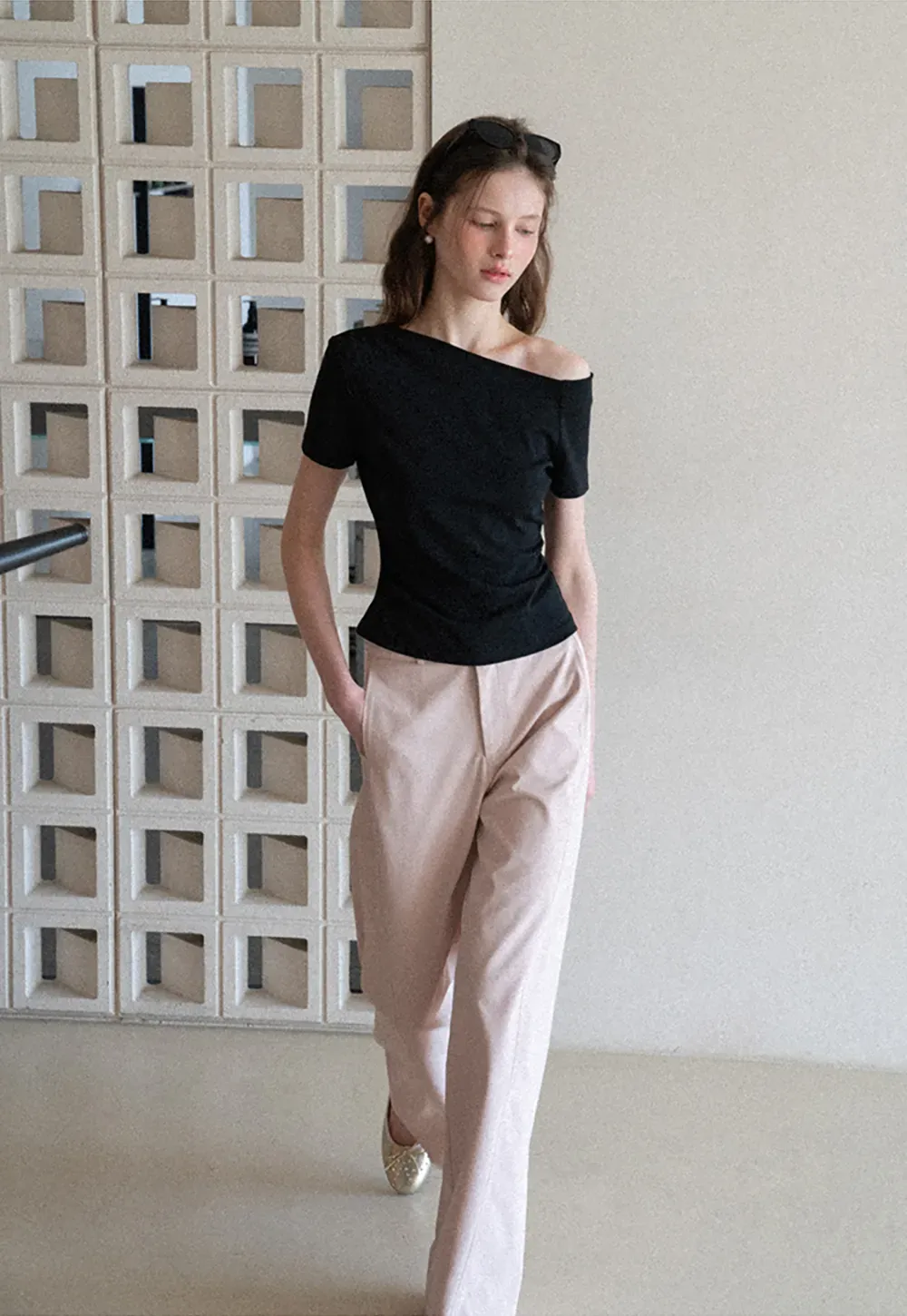 Off shoulder short sleeve fitted t shirt