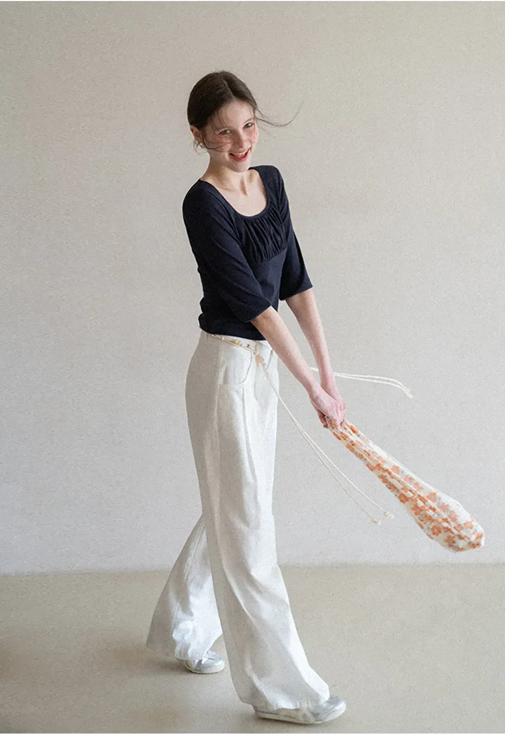 Square neck short sleeve top with gathered detail