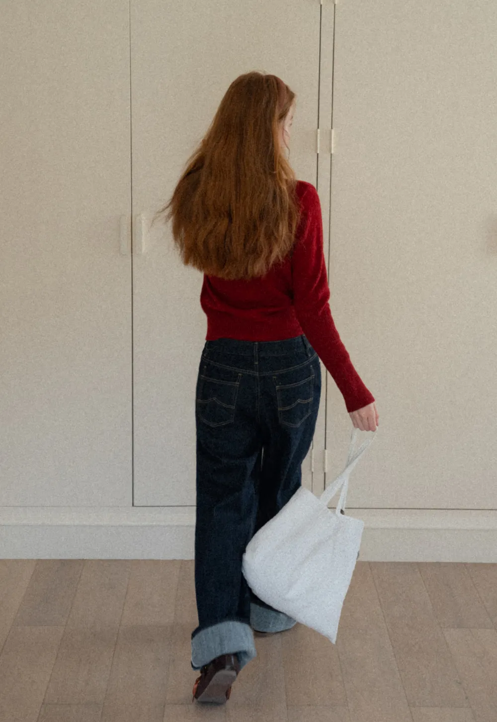 Elegant Basic Knit Sweater with Ribbed Hem and Sleeves