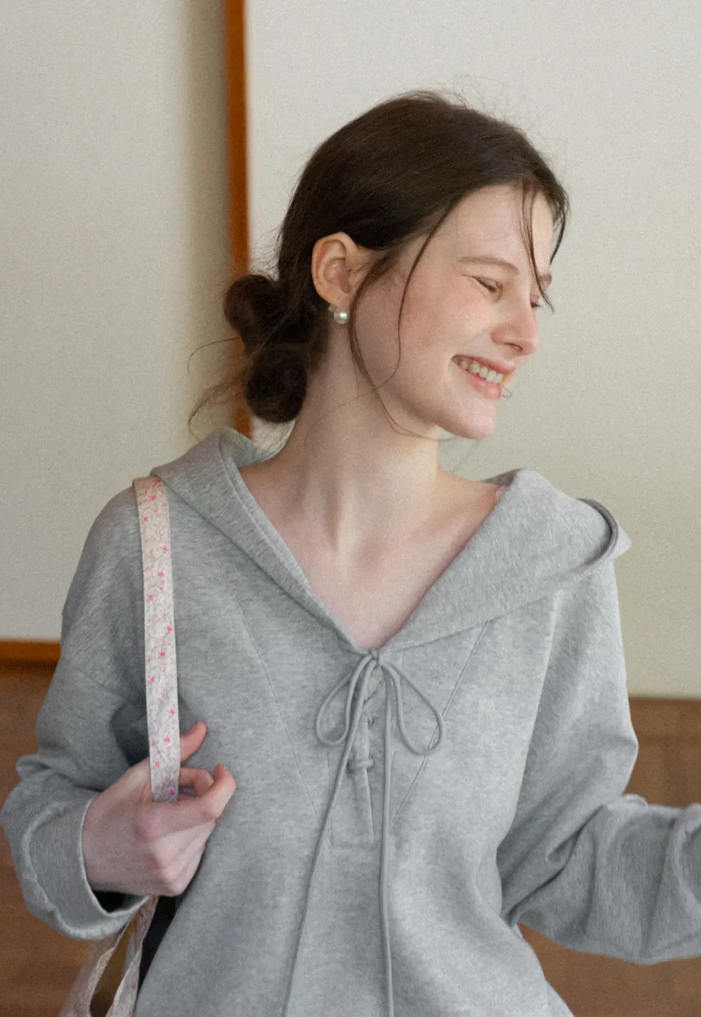 Hoodie with drawstring neckline and long sleeves