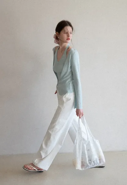 V neck long sleeve knit cardigan with open shoulders