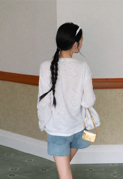 Long sleeve T shirt with starfish embroidery