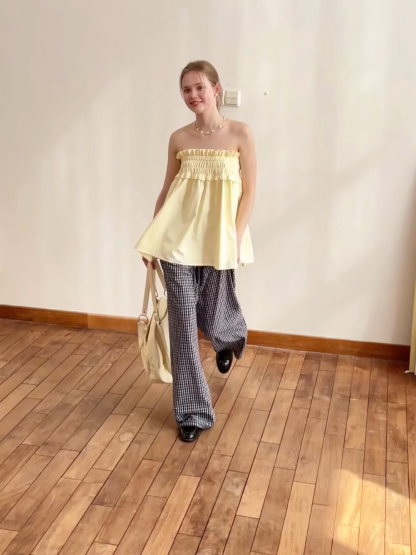 Checkered wide leg skirt with pleated waistband