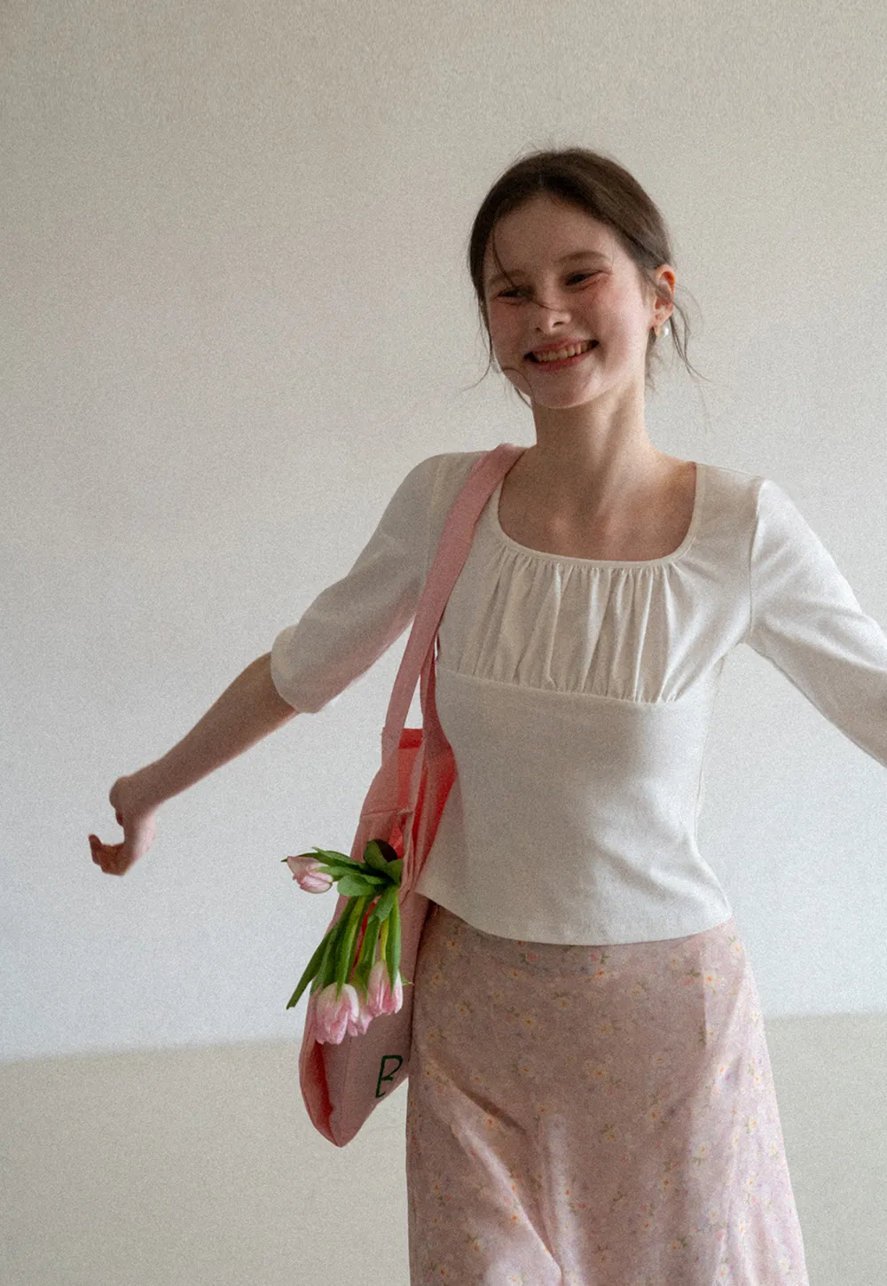 Square neck short sleeve top with gathered detail