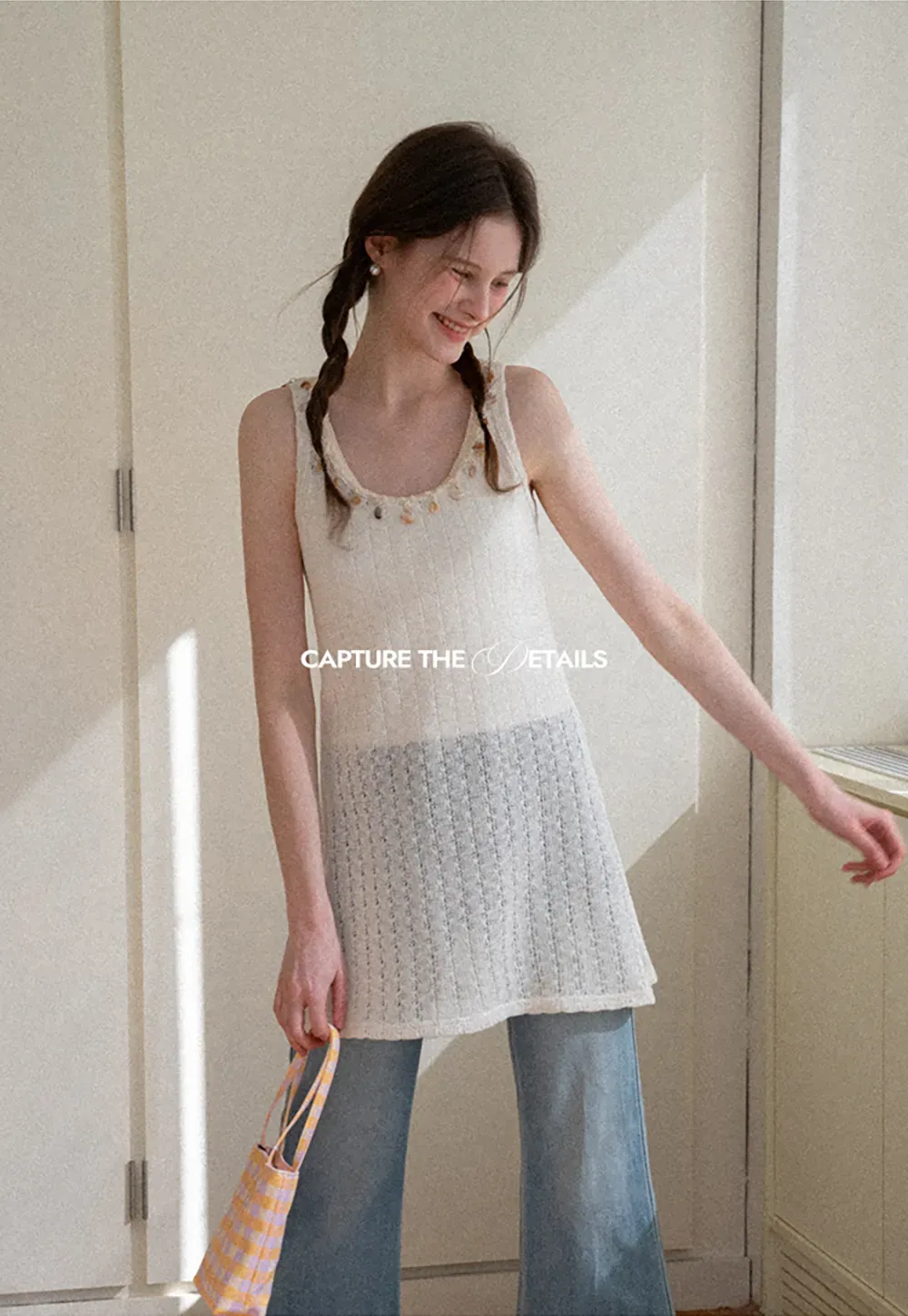 knitted sleeveless tank top with lace trim and button details