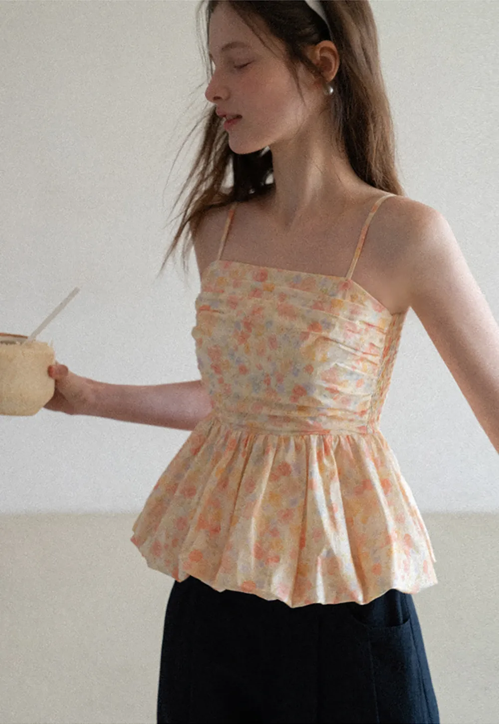 Floral Print Peplum Tank Top and Woolen Knit Sweater