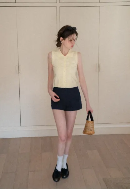 Cropped Tailored Shorts with Cuffed Hem