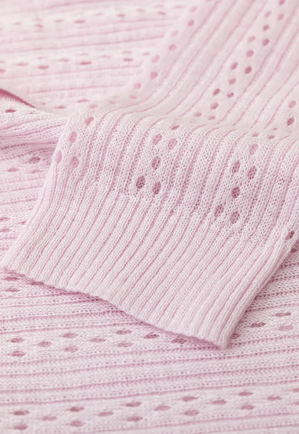 V Neck Cropped Knit Cardigan with Floral Button