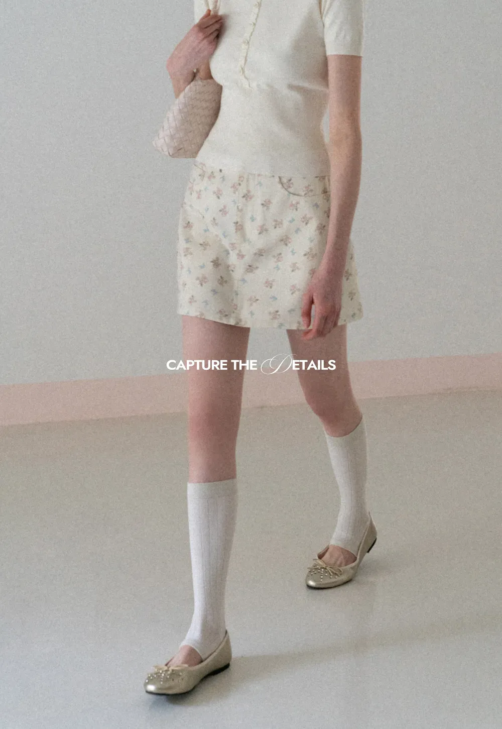 Floral Print Mini Skirt with Front Pockets