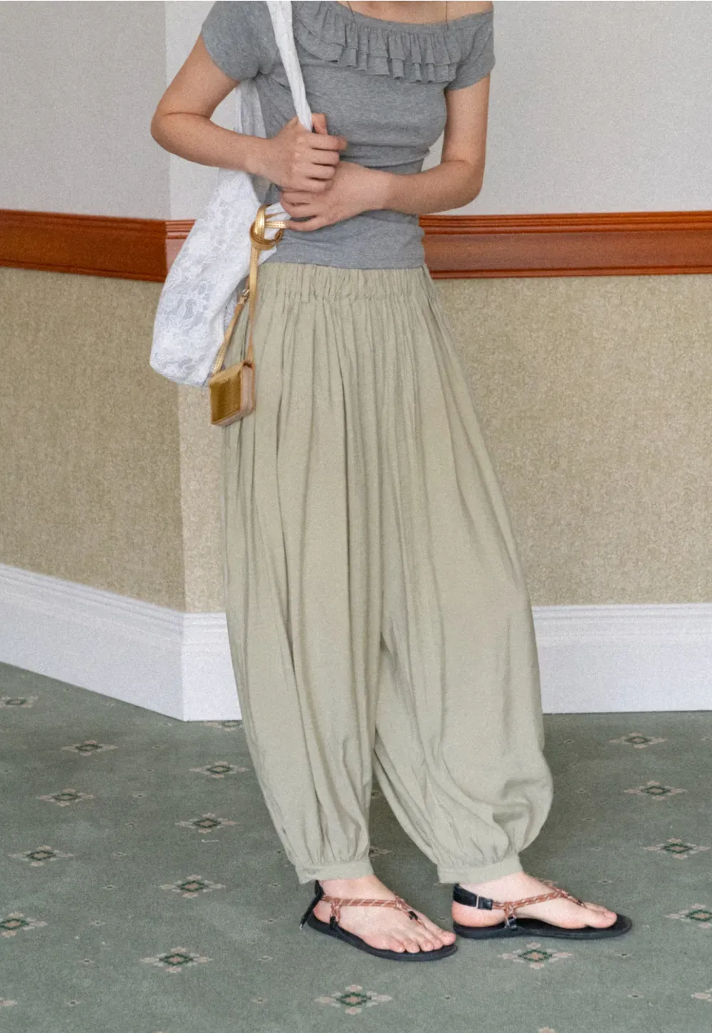 Loose Fit Elastic Waist Wide Leg Pants