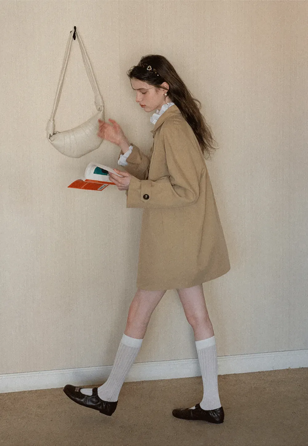 Elegant Ruffled Collar Blouse with Flared Cuffs