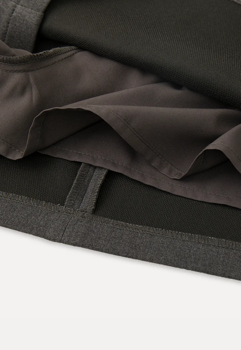 A-line mini skirt with front zipper closure