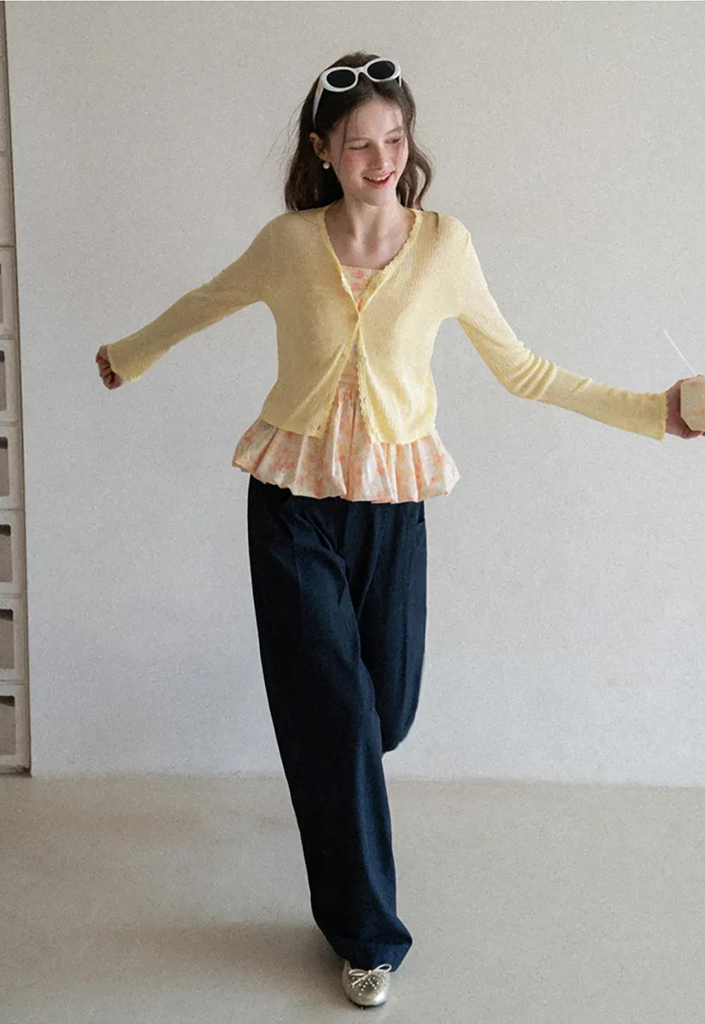 Floral Print Peplum Tank Top and Woolen Knit Sweater