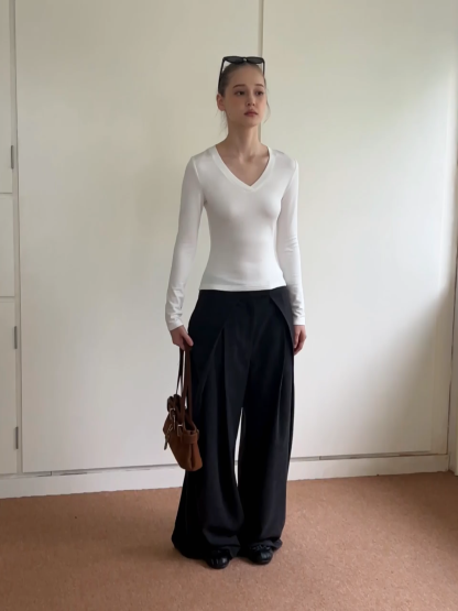 Women White V-Neck Long Sleeve Top
