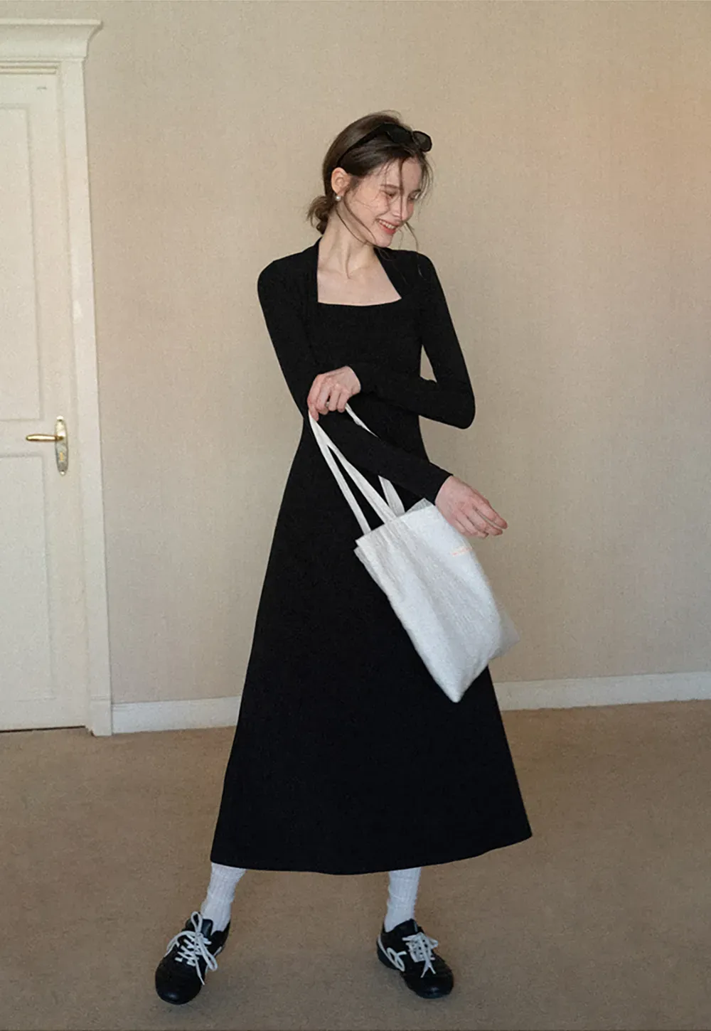 Elegant Square Neck Long Sleeve Dress