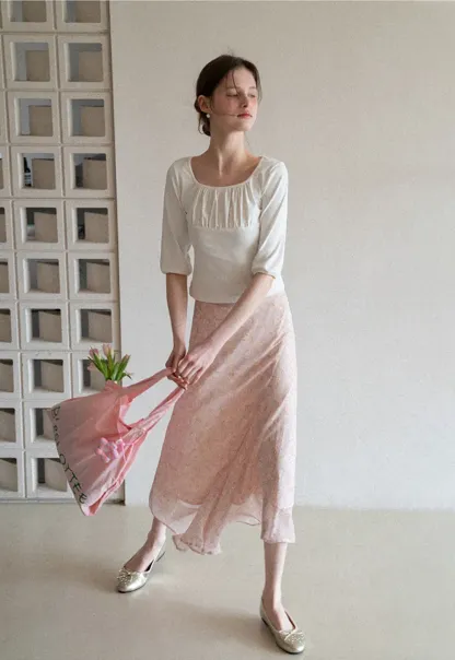 Flowy floral print midi skirt with layered hem