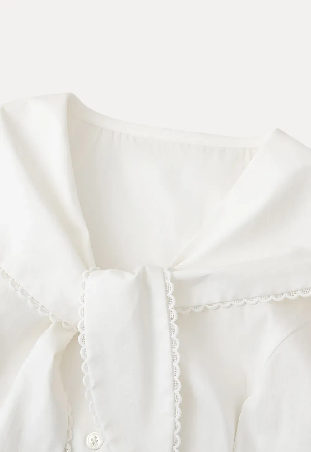 Short Sleeve Shirt with Collar and Bow Detail