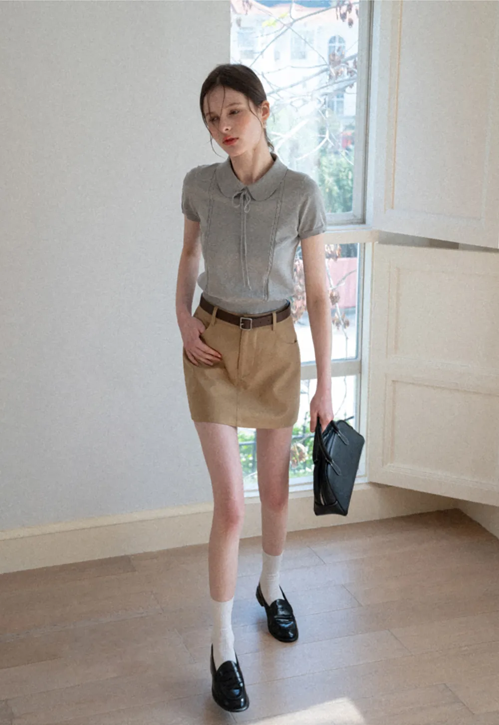 Short Sleeve Knit Top with Collar and Drawstring