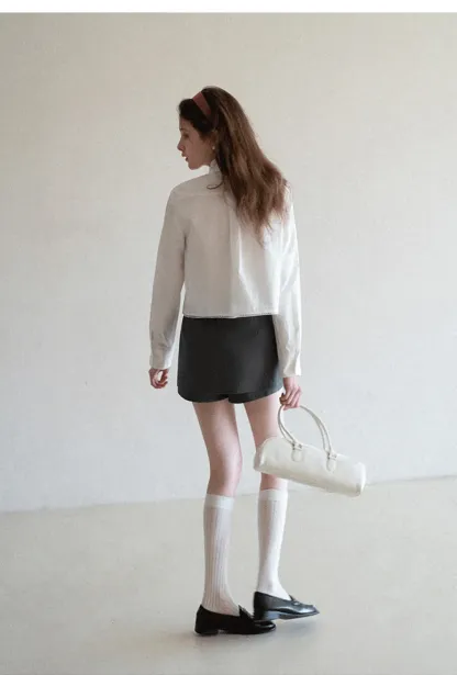 High waist tailored shorts with lace trim