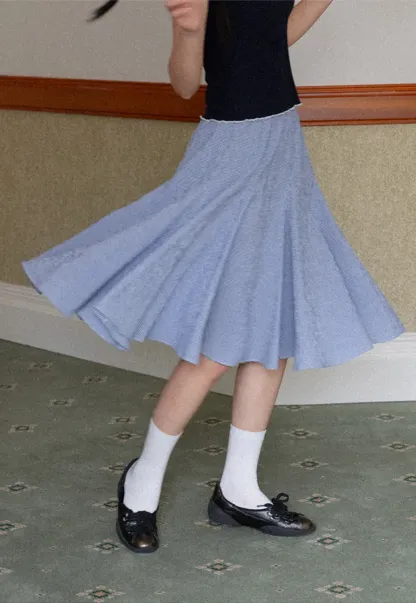 Gingham Pleated Flared Skirt