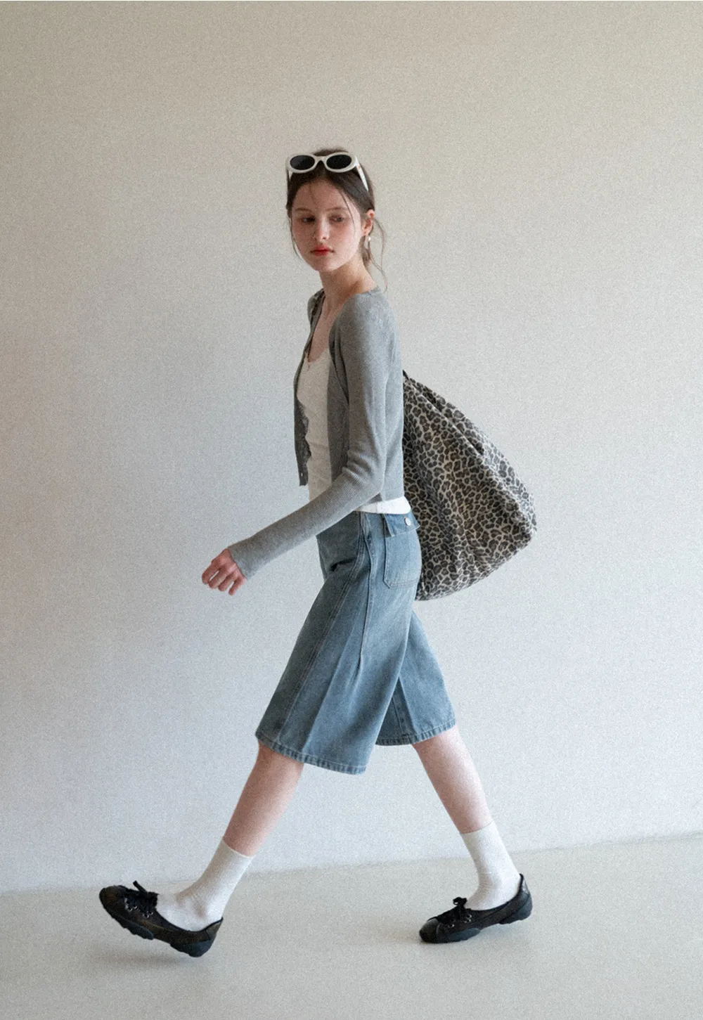 Lightweight Ribbed Knit Cardigan with Open Front