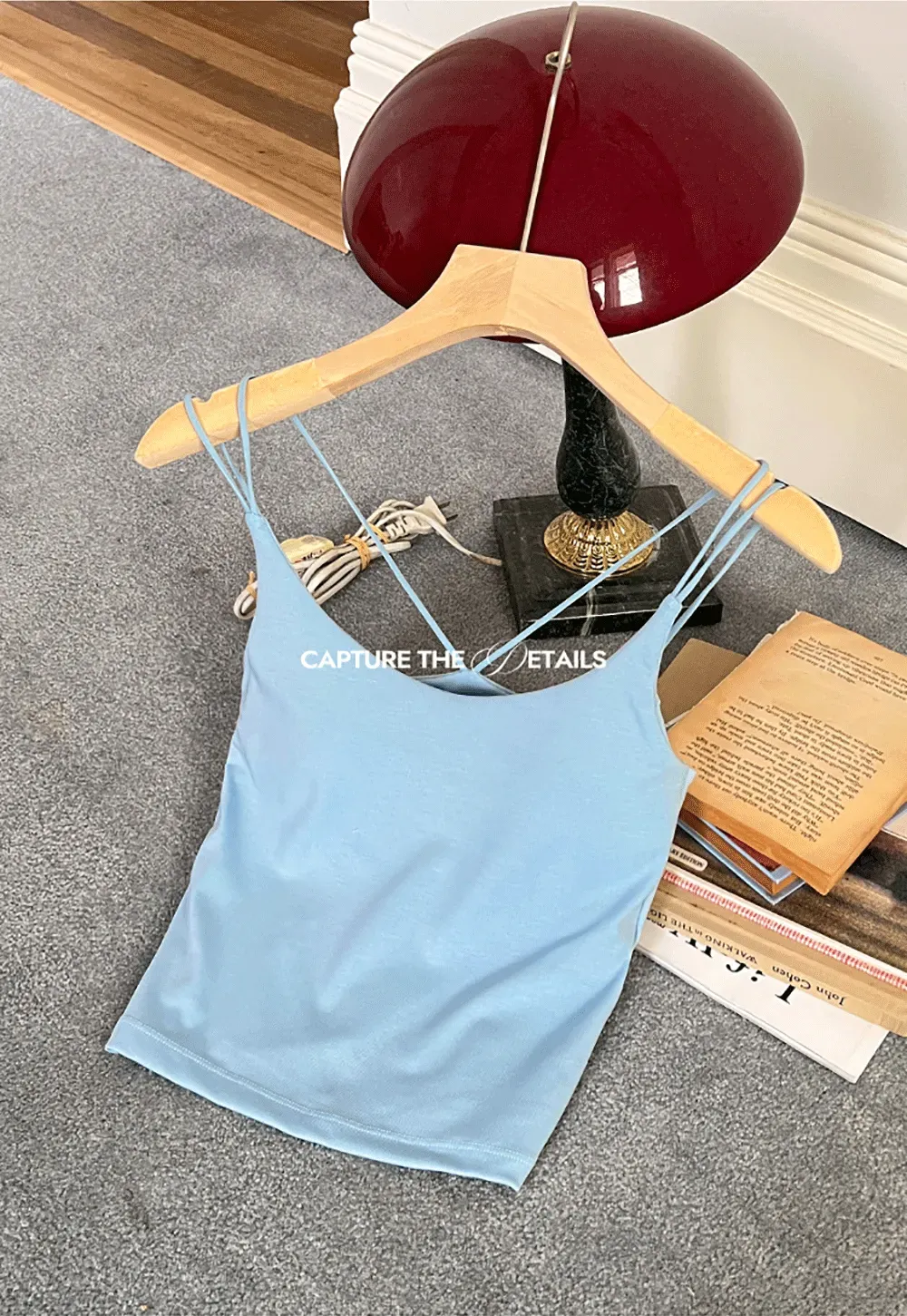 Thin strap scoop neck fitted tank top