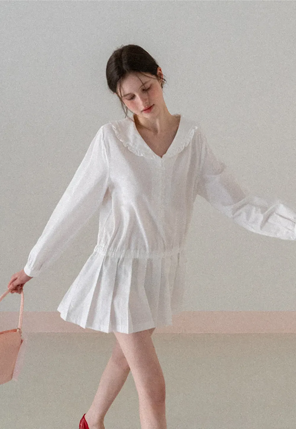 Pleated Hem Long Sleeve Blouse with Ruffled Collar