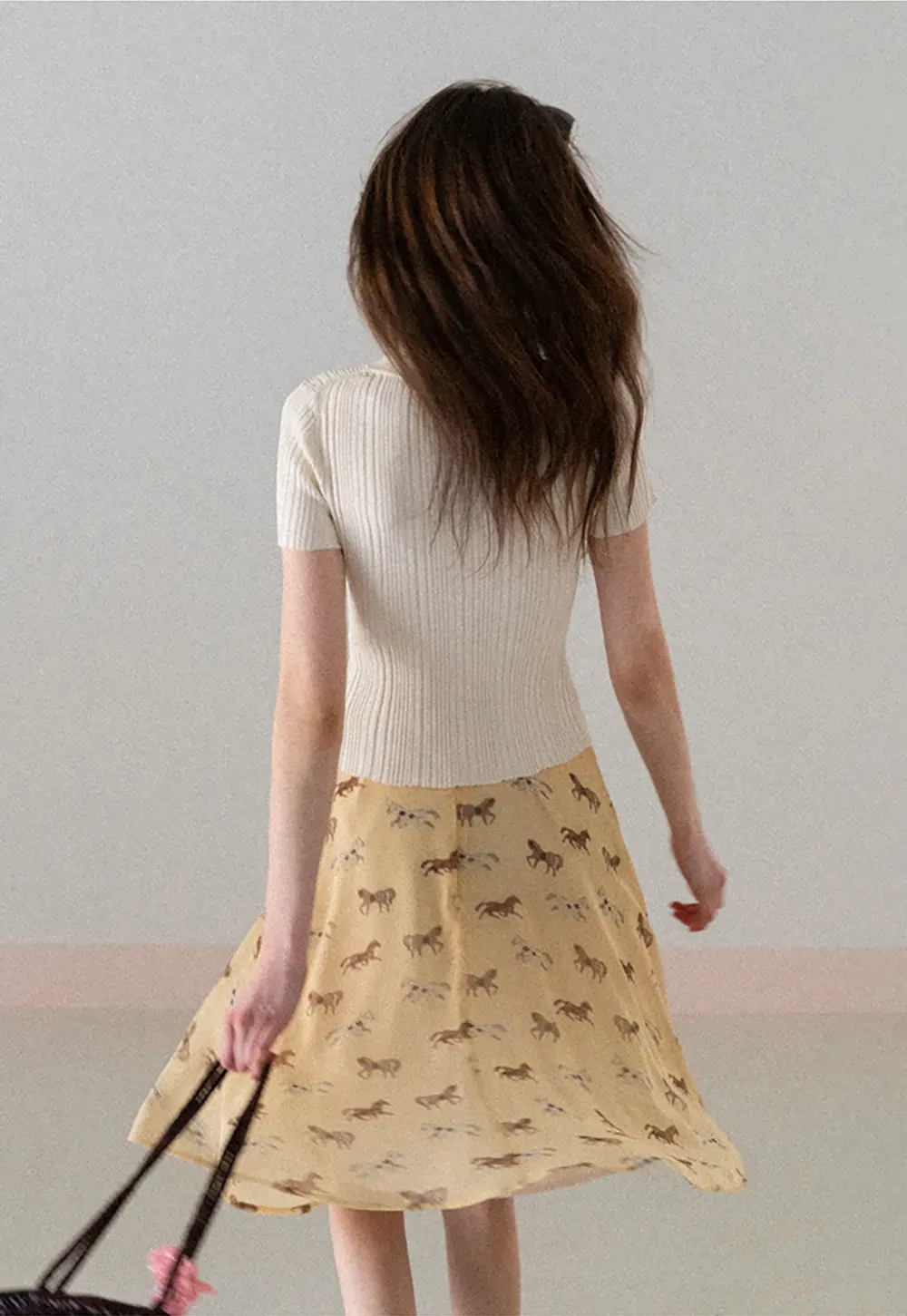 Ribbed Knit Short Sleeve Crew Neck Sweater