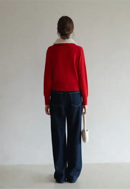 Soft Collar Knit Cardigan with Embroidery Design