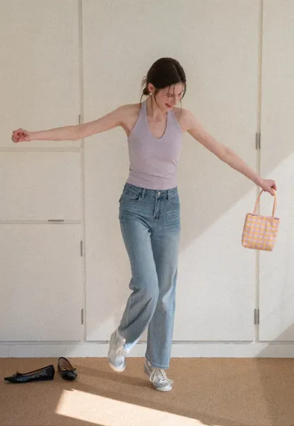 V neck halter tank top with fitted silhouette