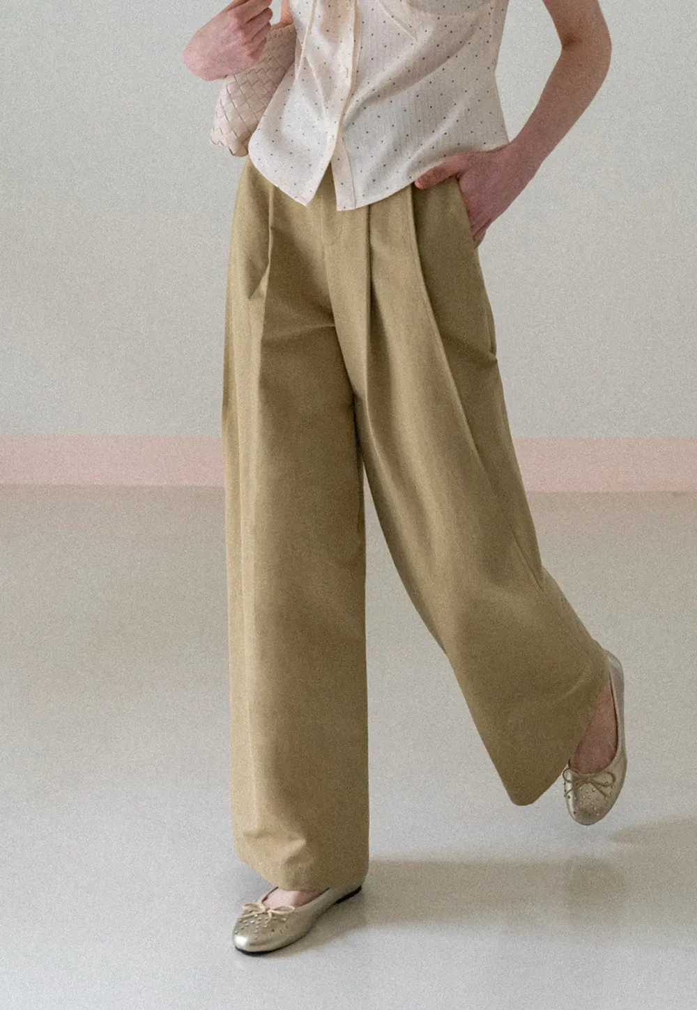 Wide Leg Pleated Casual Pants