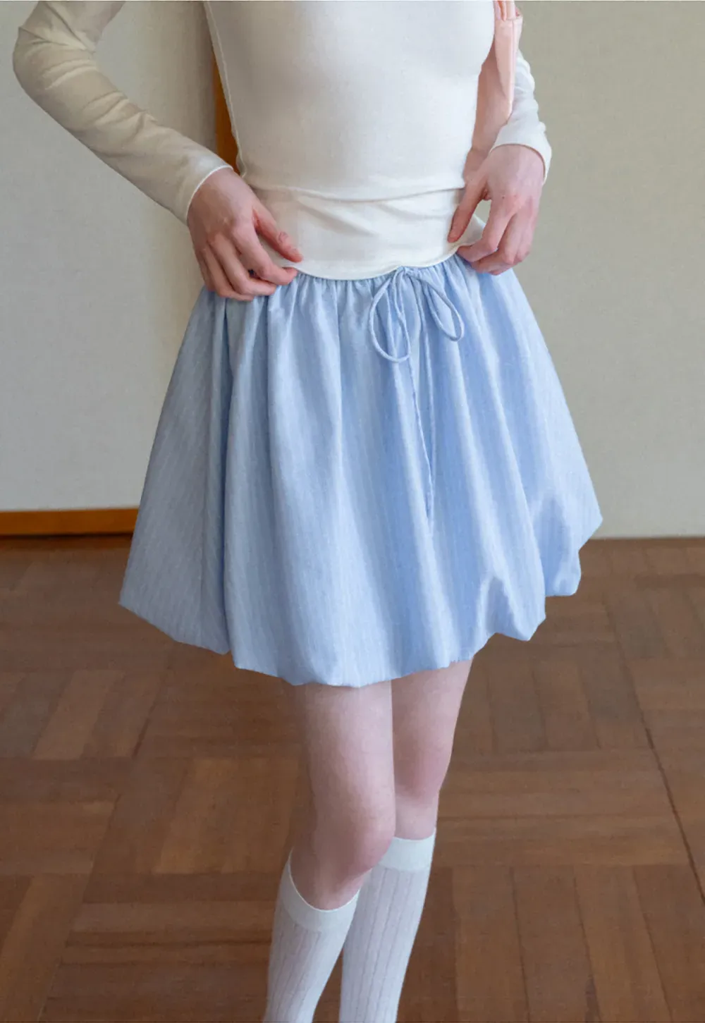 Puffed skirt with drawstring waist