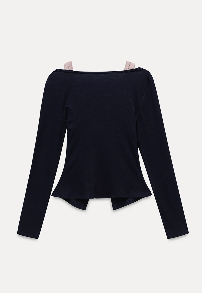 Shell‑Trim Twist Layered Top