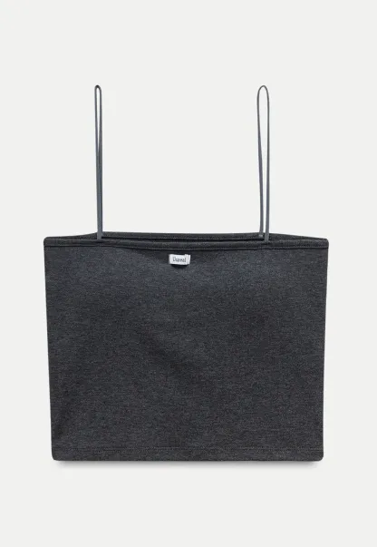 Women’s Basic Spaghetti Strap Crop Cami Top