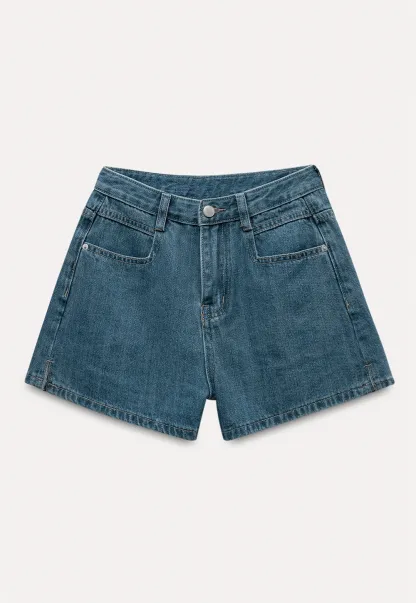 Women's Split Hem Denim Shorts with Pocket Design